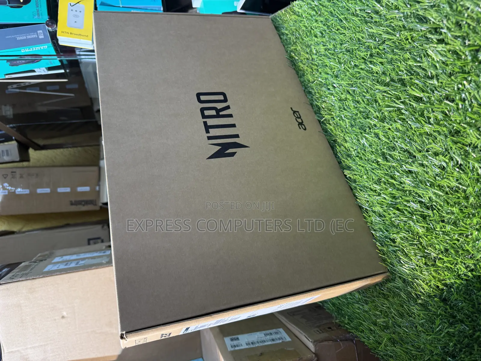 New Laptop Acer Nitro 5 32GB AMD Ryzen 5 SSHD (Hybrid) 512GB