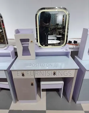 Led Dresser