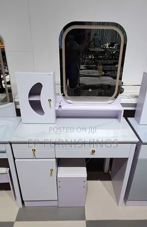 Led Dresser