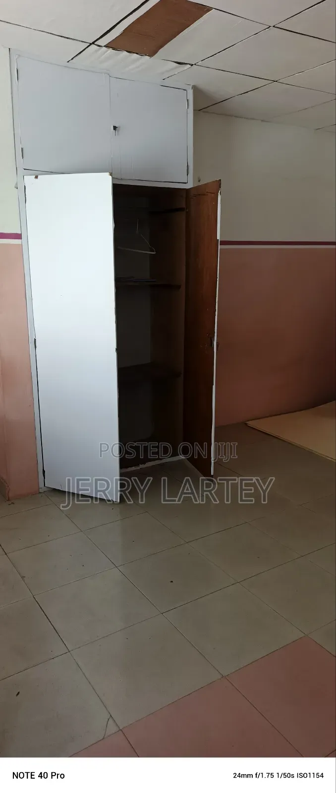 1bdrm Apartment in Dansoman Exhibition for rent