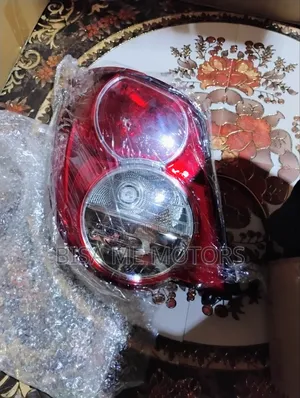 Chevrolet Sonic 2010/2011/2012/2013 /2014/2015tail Light Set.