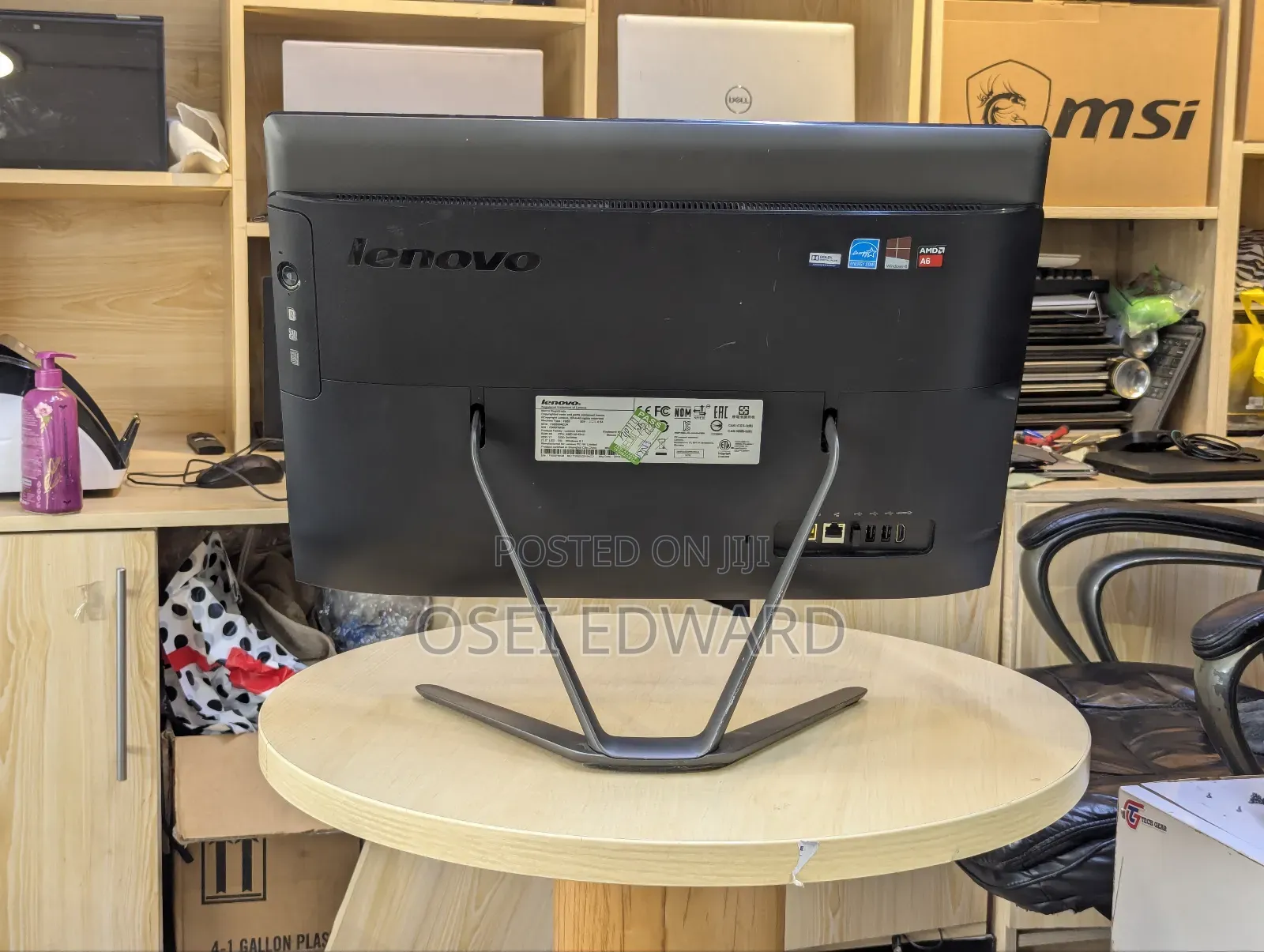 Desktop Computer Lenovo 8GB AMD A4 SSD 256GB