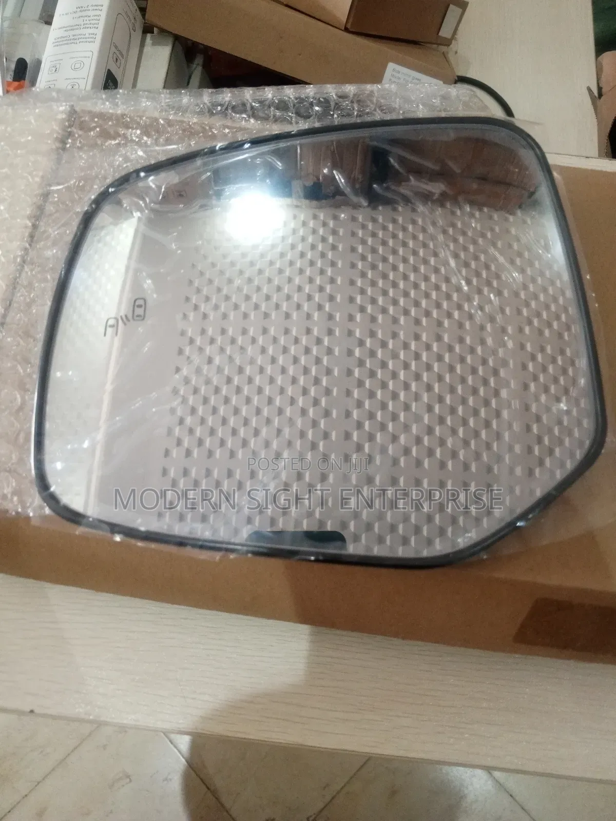 Toyota Land Cruiser Lc300 Mirror Glass With Sensor
