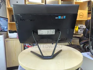 Desktop Computer Lenovo 8GB Intel Core I5 SSHD (Hybrid) 500GB