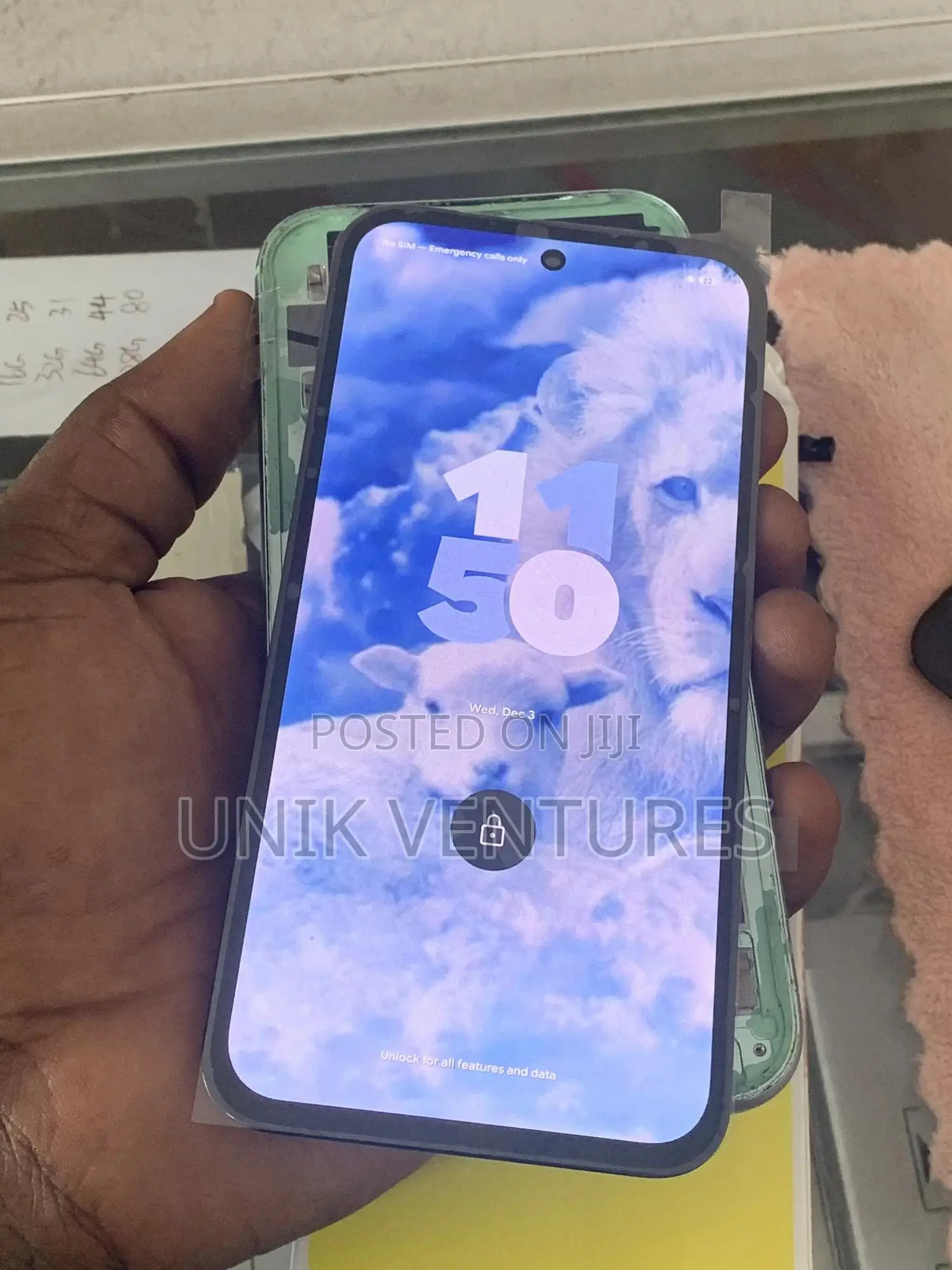 Google Pixel 8a Original Screen Replacement