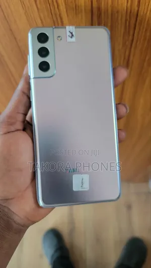 New Samsung Galaxy S21+ 5G 128 GB Silver