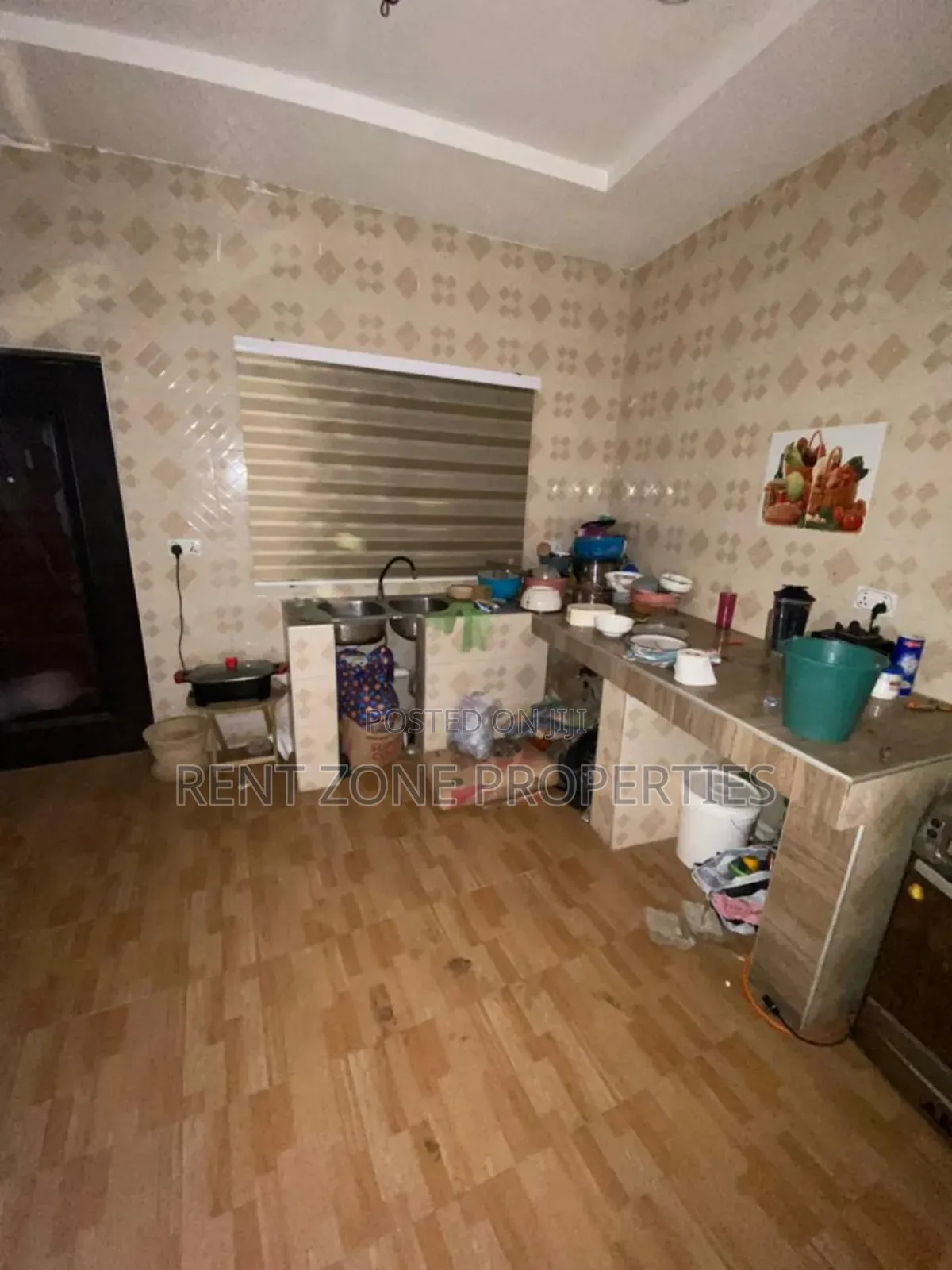Mini Flat in Fan Milk for sale