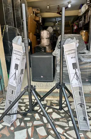 Speaker Stand - Pair With Adjustable Height