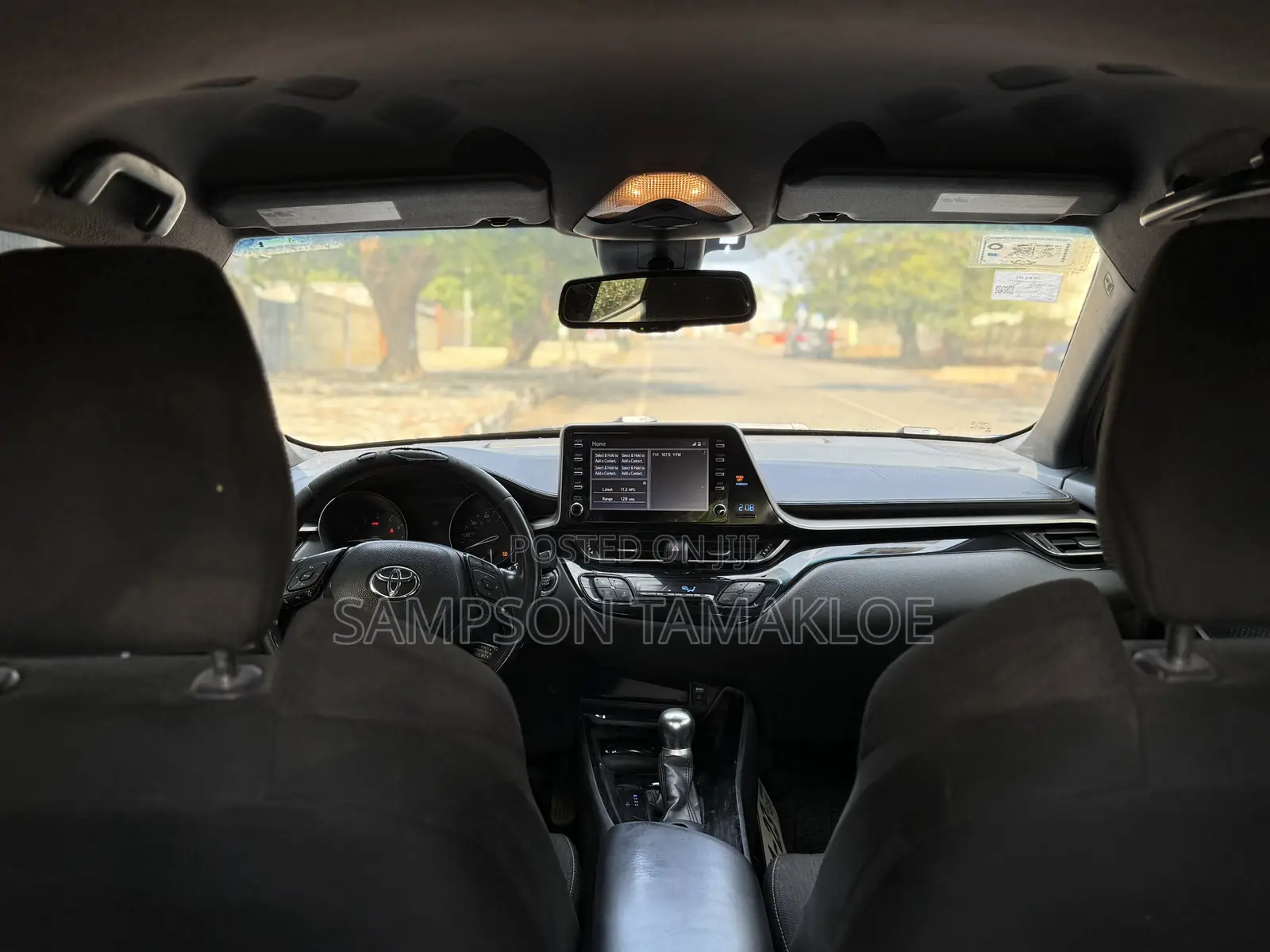 Toyota C-HR XLE FWD 2019 Blue