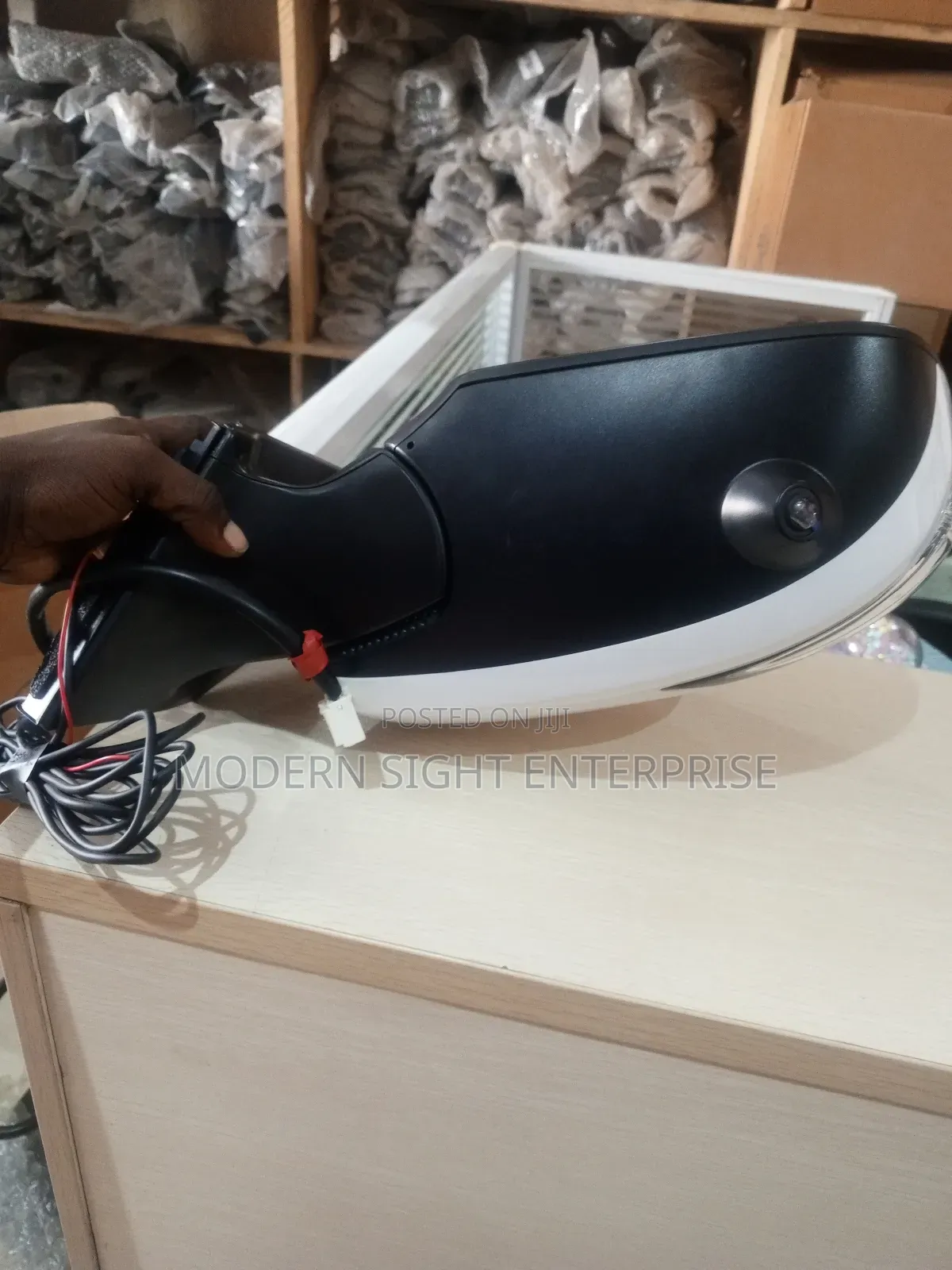 Toyota Land Cruiser V8 Complete Mirror With Camera