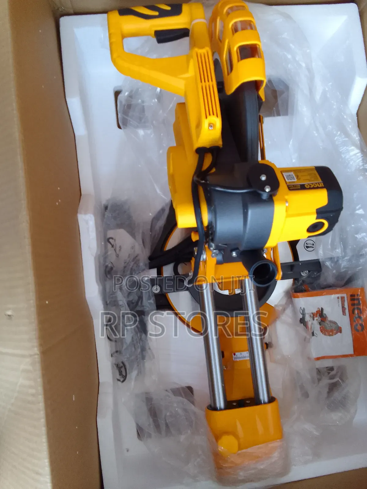 Miter Saw 2400w
