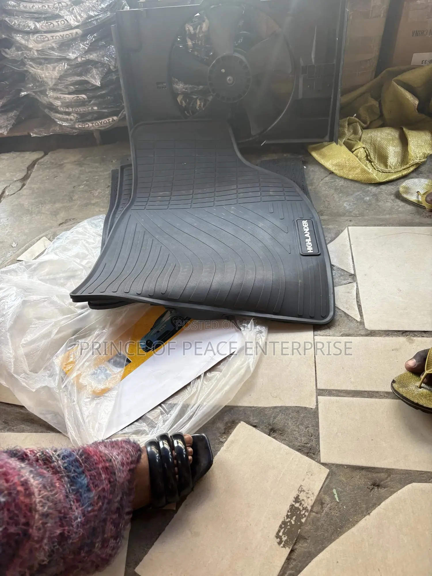 Toyota Land Cruiser 2008 2010 2012 2015 Floor Mat
