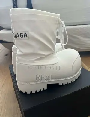 Balenciaga Alaska Low Boots