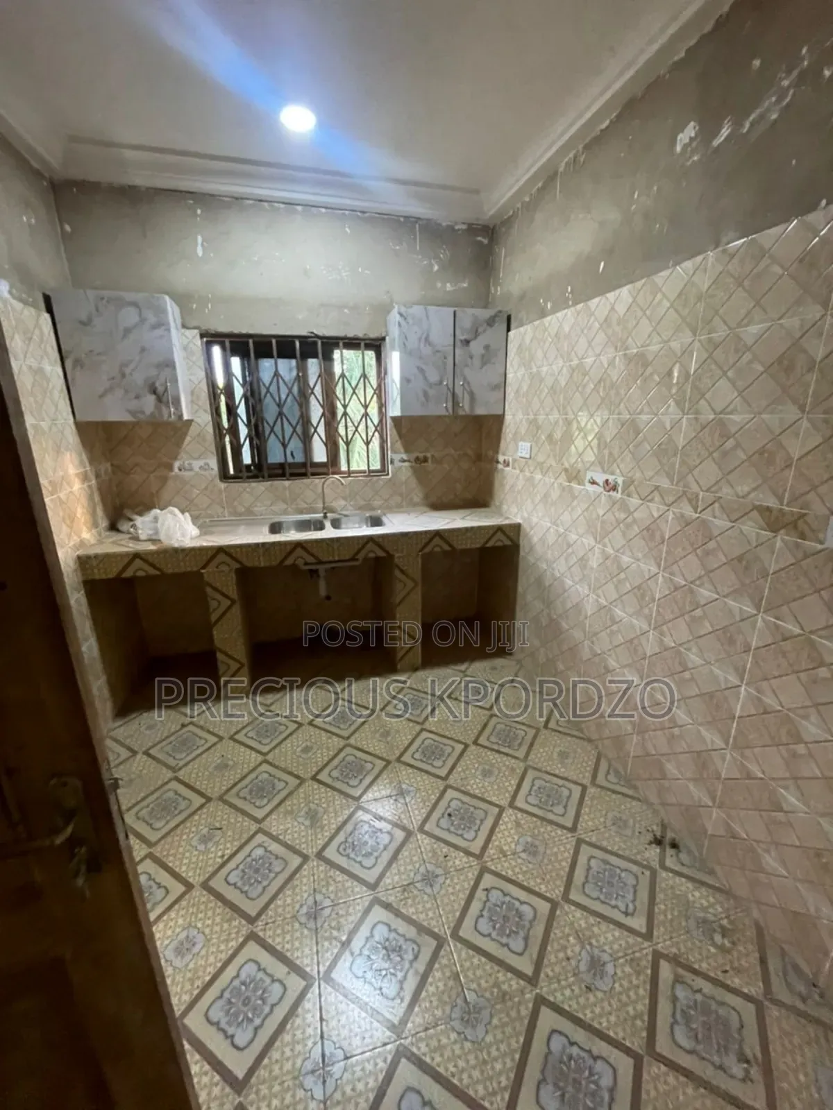 2bdrm Apartment in Community On for rent