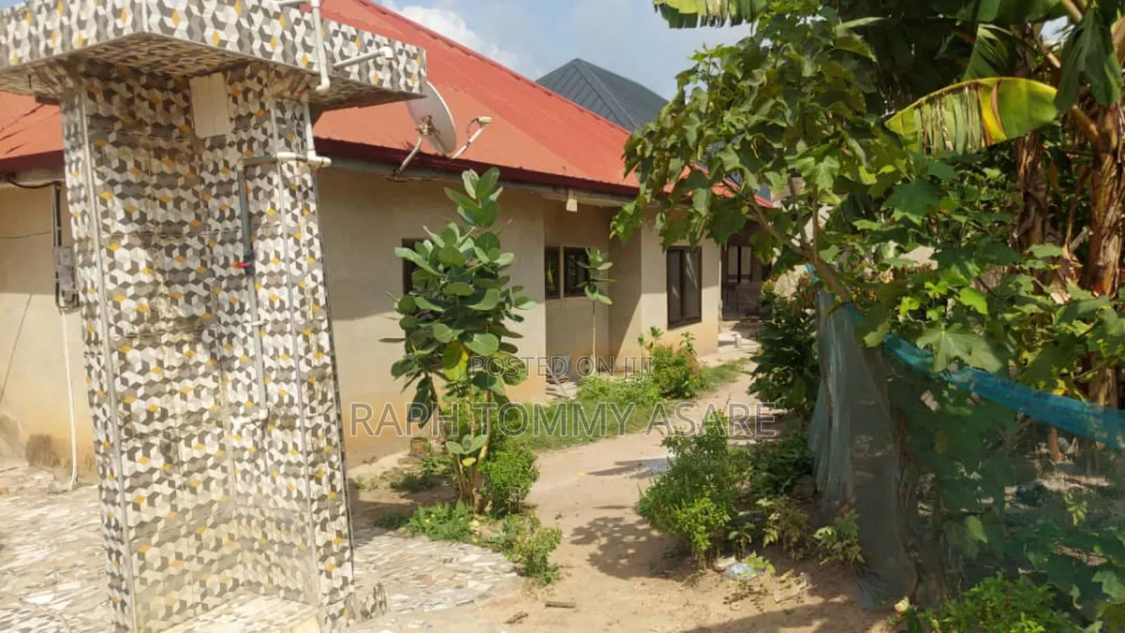 Furnished 3bdrm House in Meduma Yasore, Kwabre for sale