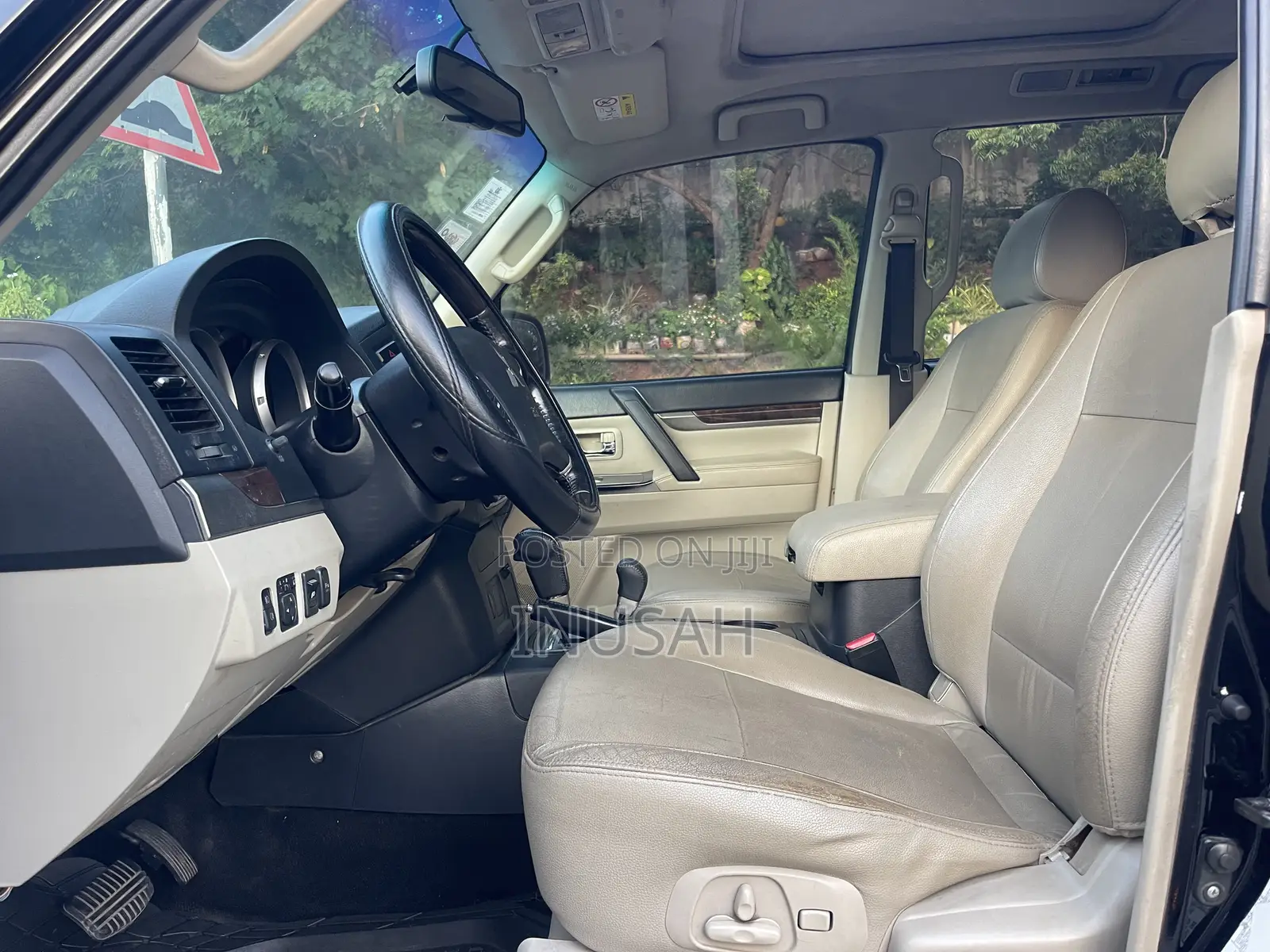 Mitsubishi Pajero 3.8 V6 GLS/GLX 2012 Black