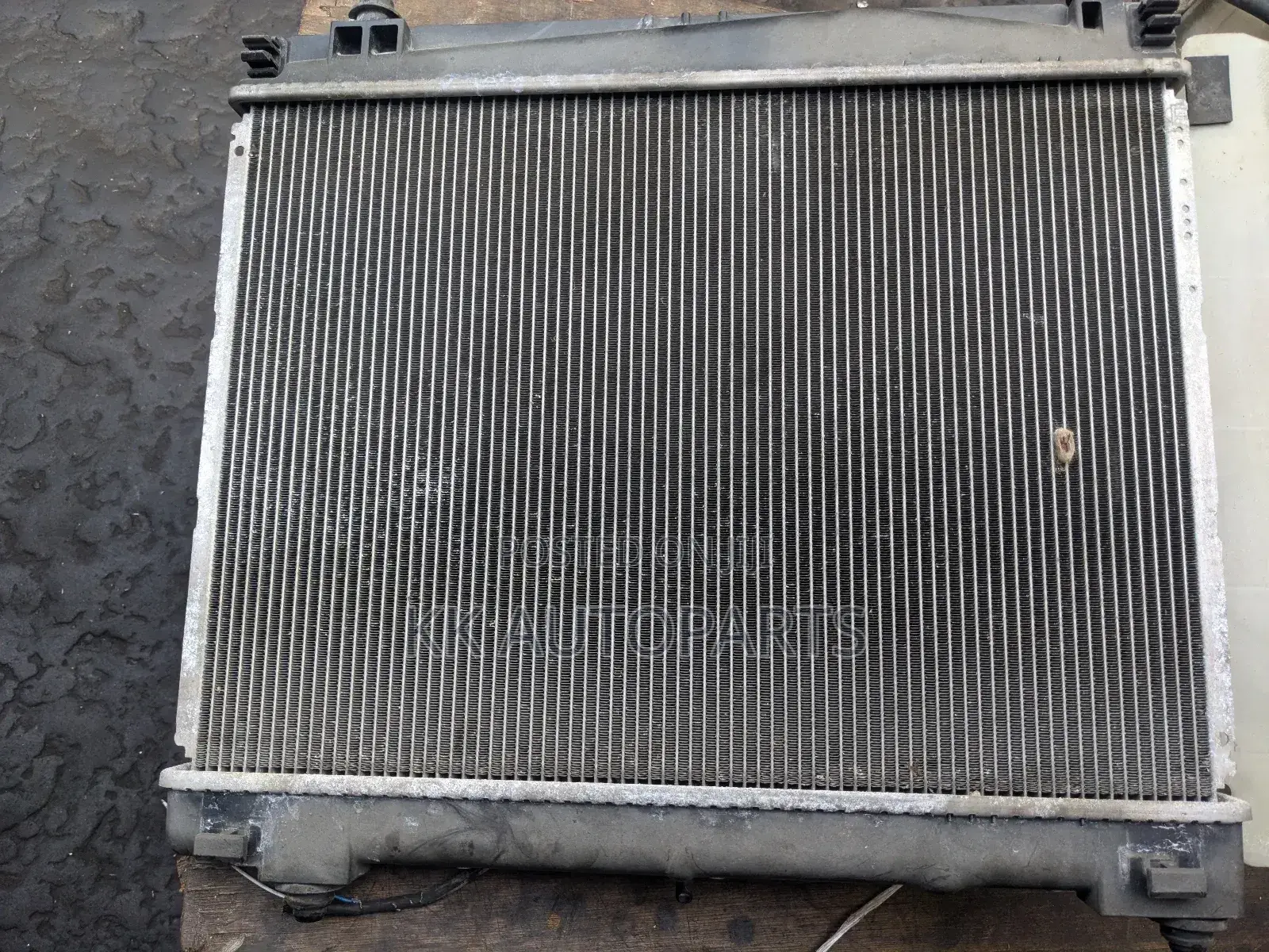 Toyota Vitz 2007,2008,2009,2010 Radiator Tank Complete