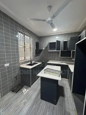 3bdrm House in 7 Days, Sowutwuom for sale