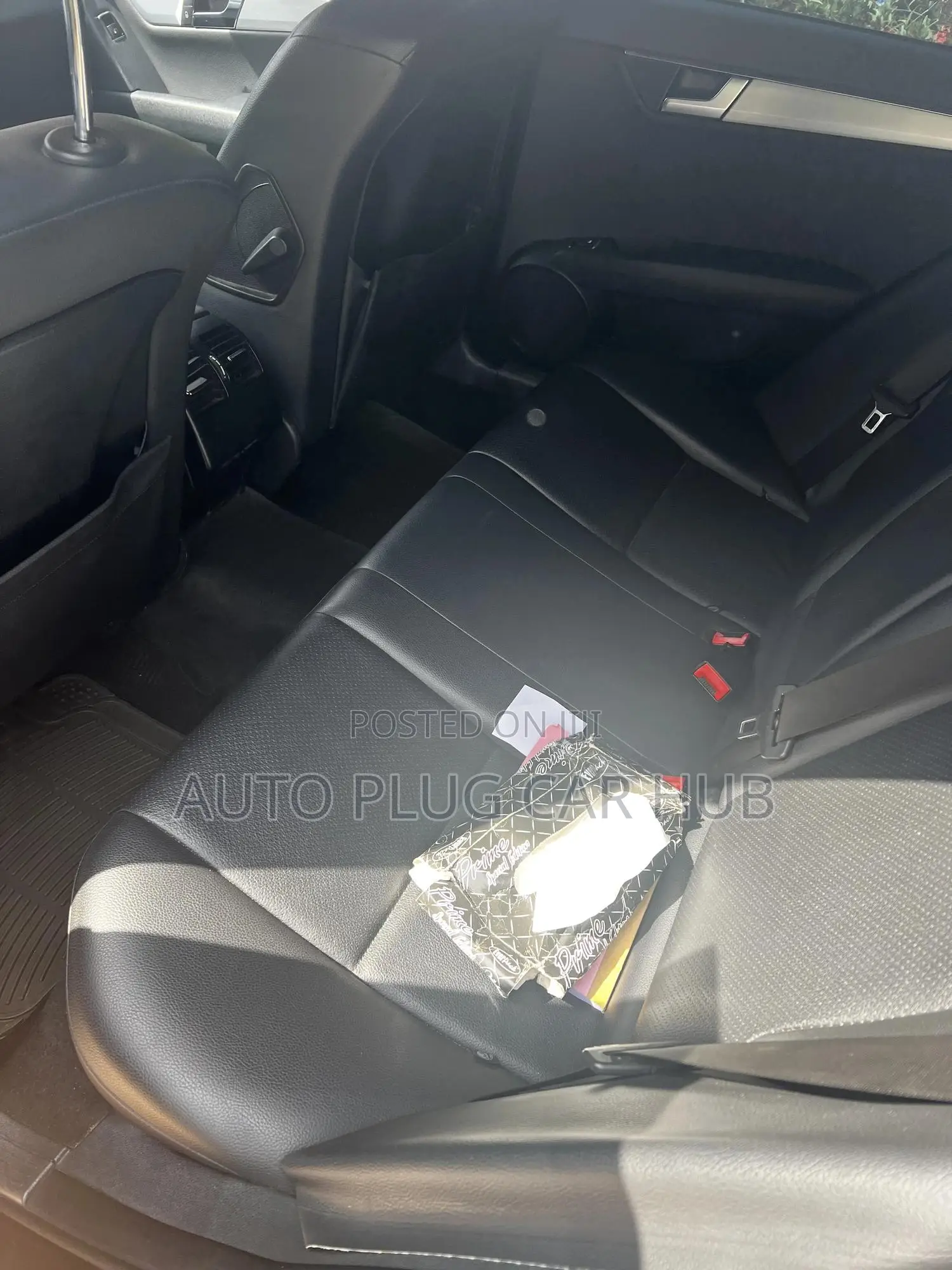 Mercedes-Benz C250 2014 Black
