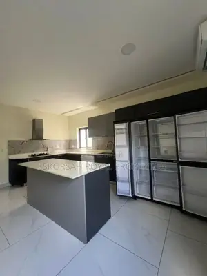 4bdrm House in East Legon Hills, School Junction for rent