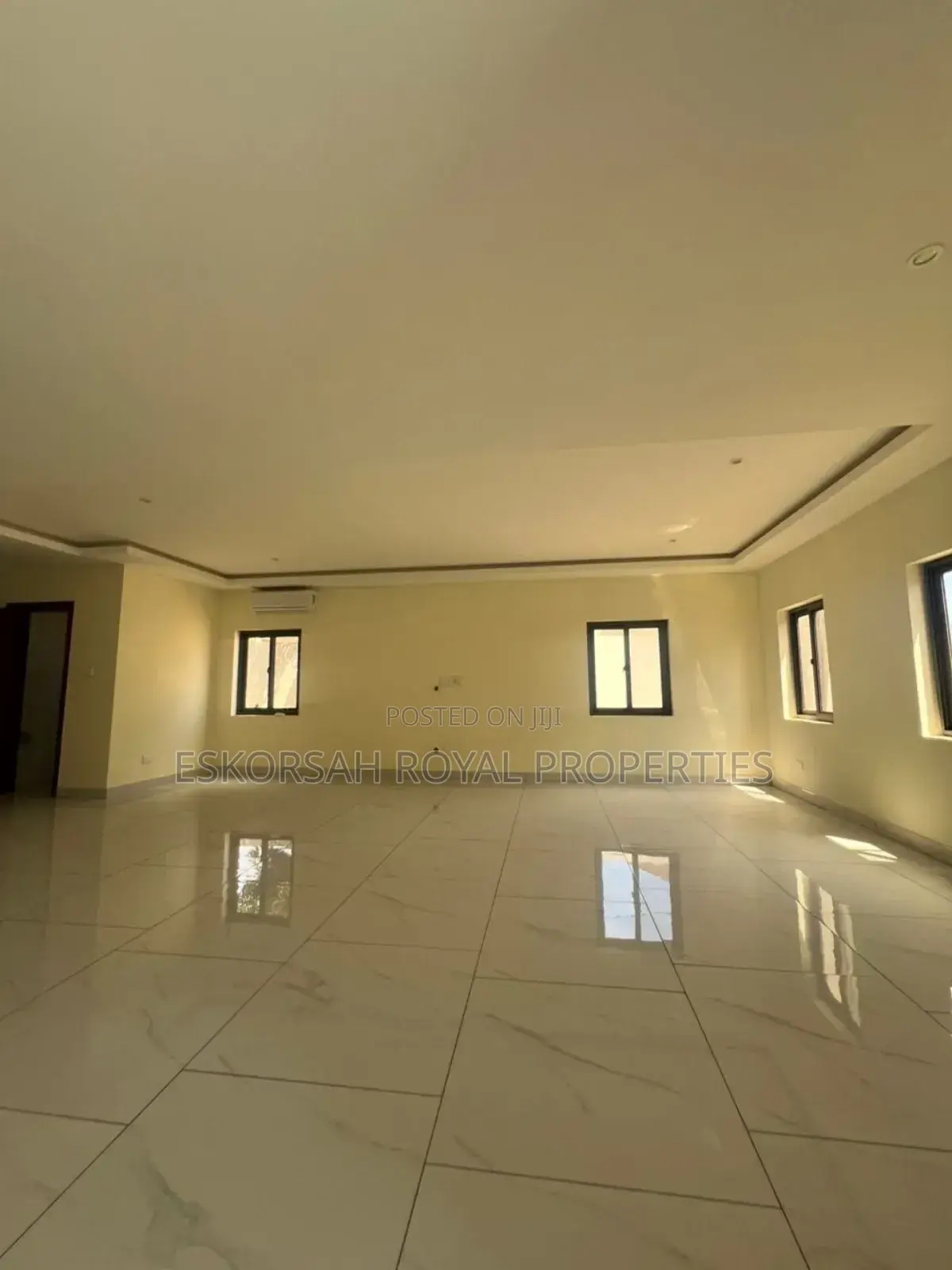 4bdrm House in East Legon Hills, School Junction for rent