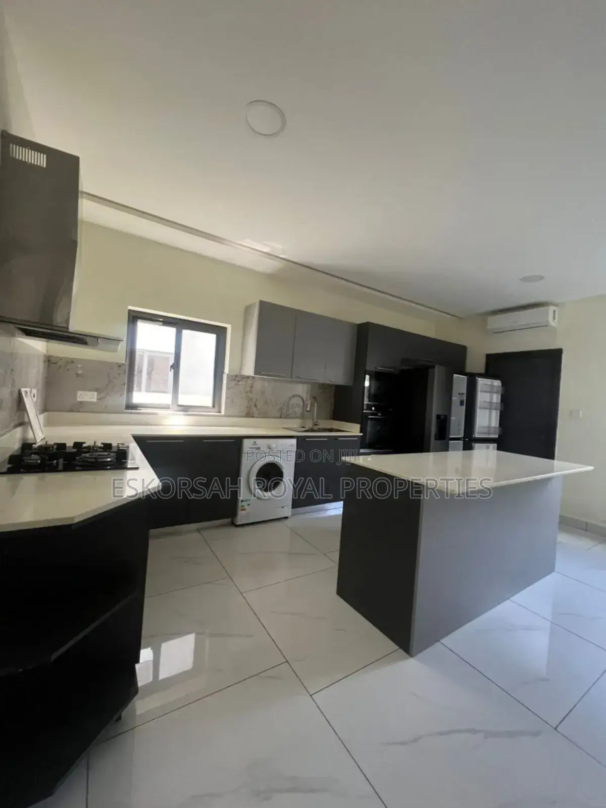 4bdrm House in East Legon Hills, School Junction for rent