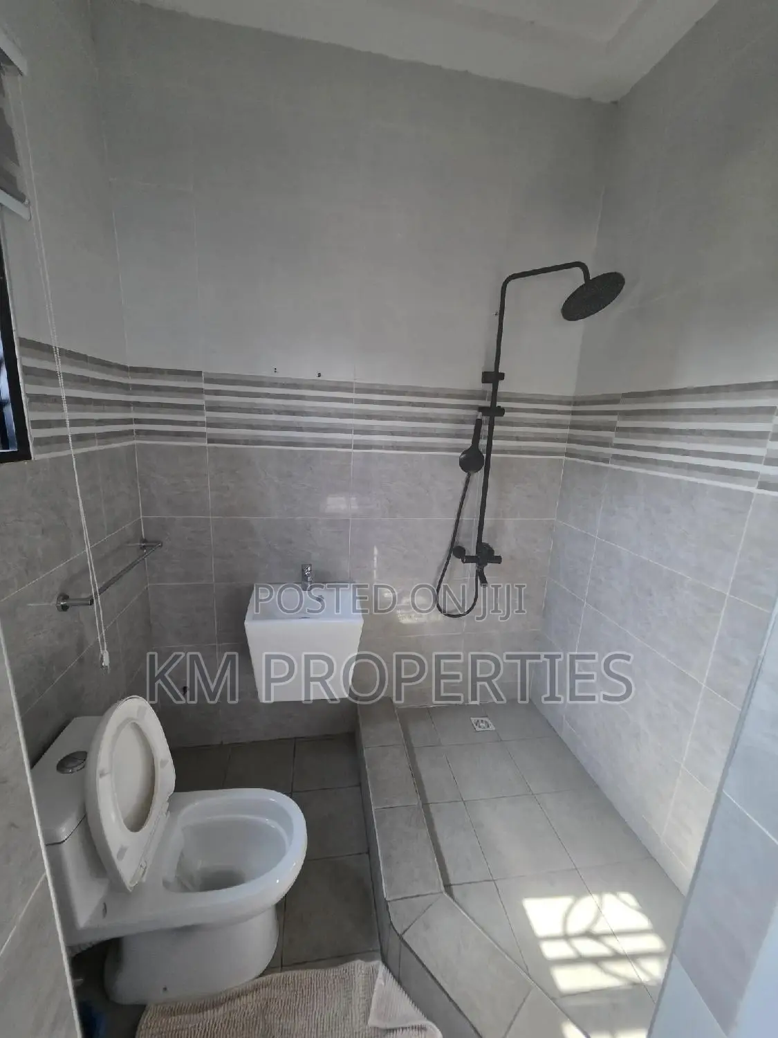 Furnished 2 Bedroom in Prime Dzorwulu