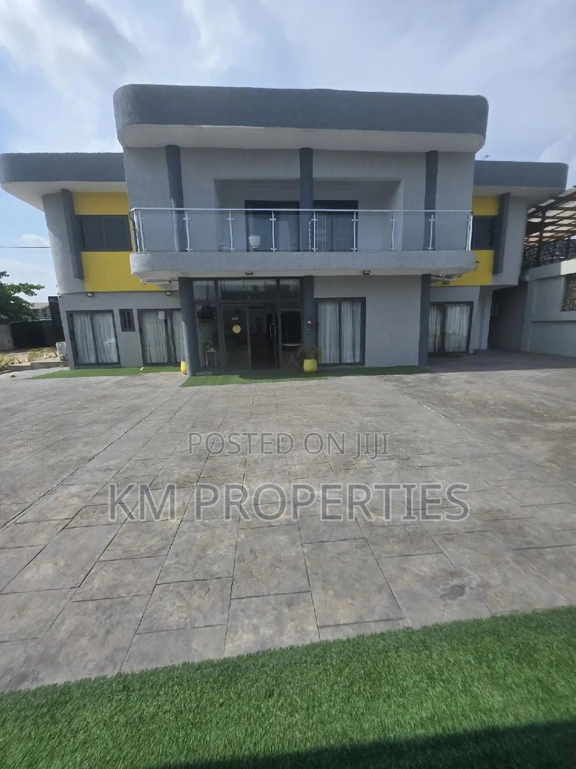 Furnished 2 Bedroom in Prime Dzorwulu