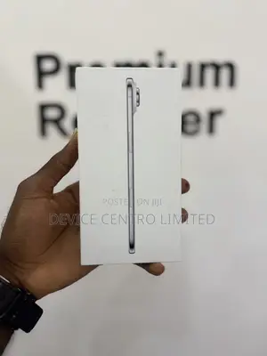 New Apple iPhone Air 256 GB Silver