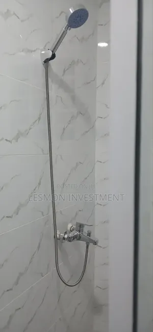 3bdrm House in Lesmon Investment, Spintex for sale