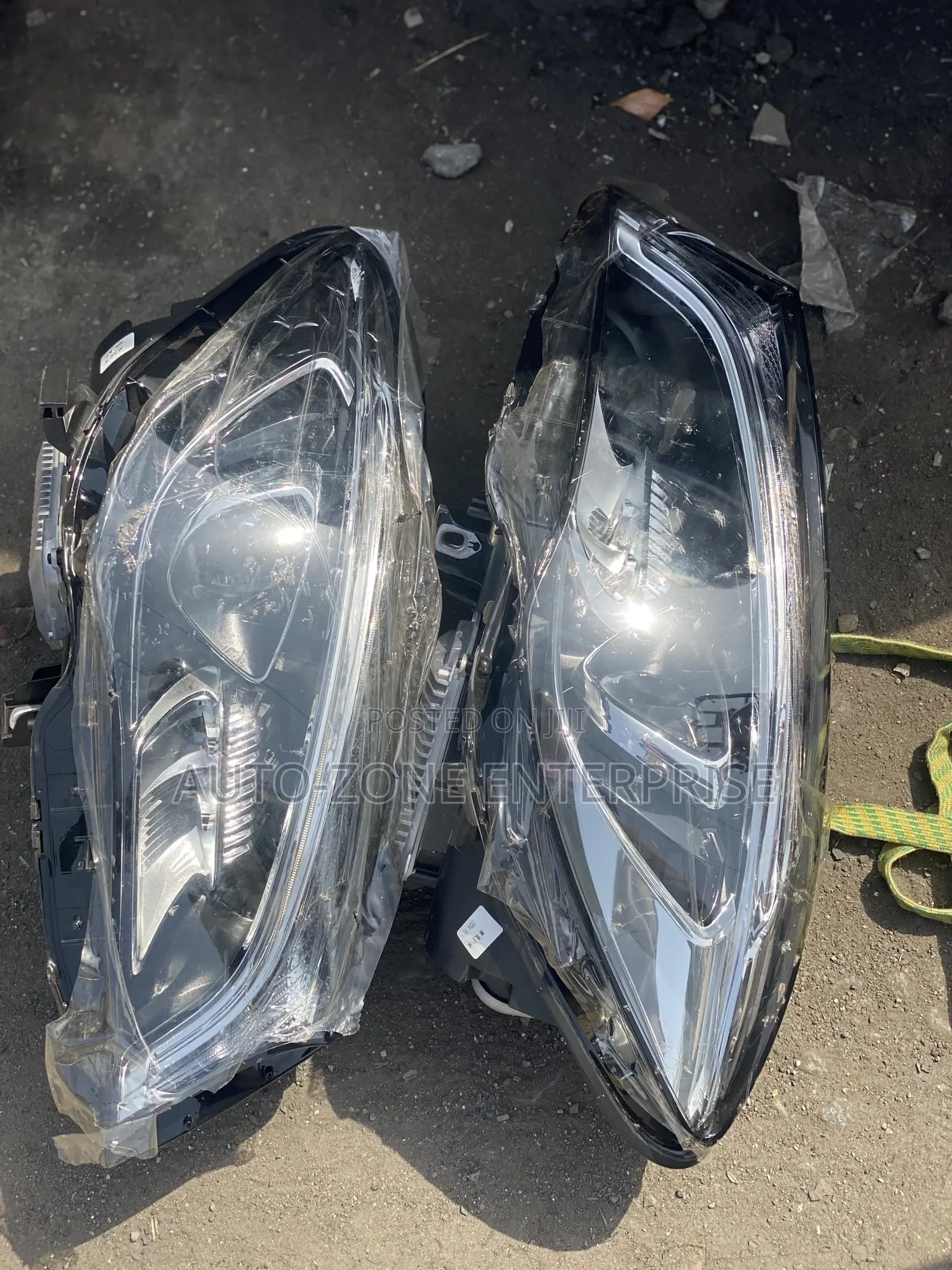 Mercedes Benz Cla250 Headlights Pair