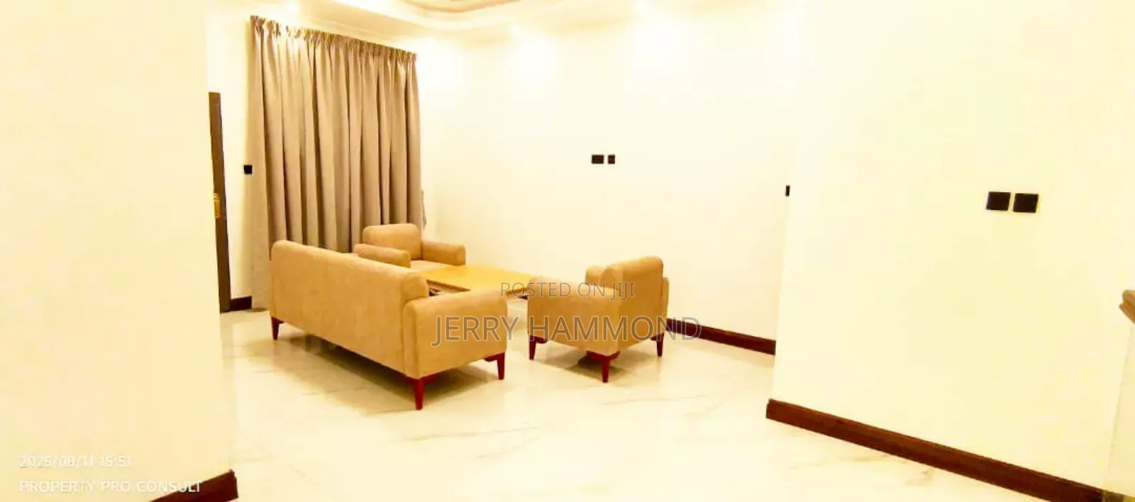 Furnished 4bdrm House in Sakumono The Oyster for sale