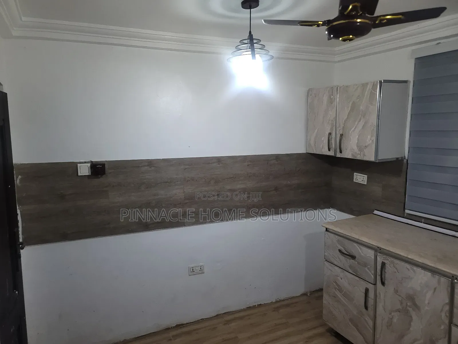 2bdrm Apartment in West Hills Mall Area for rent
