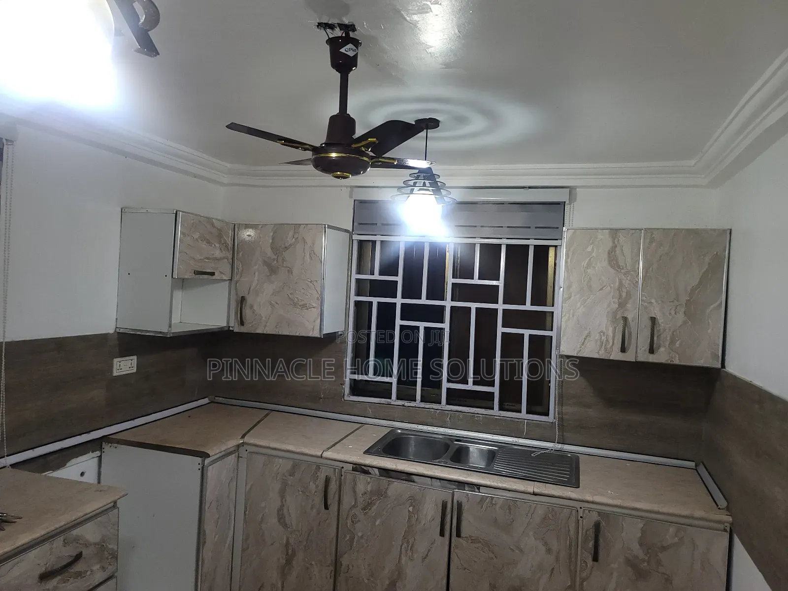 2bdrm Apartment in West Hills Mall Area for rent