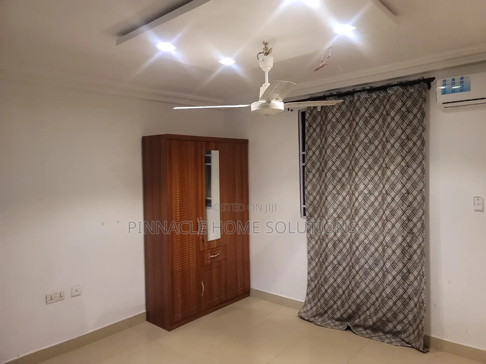 2bdrm Apartment in West Hills Mall Area for rent