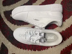 Puma Carina 2.0 Sneakers - White