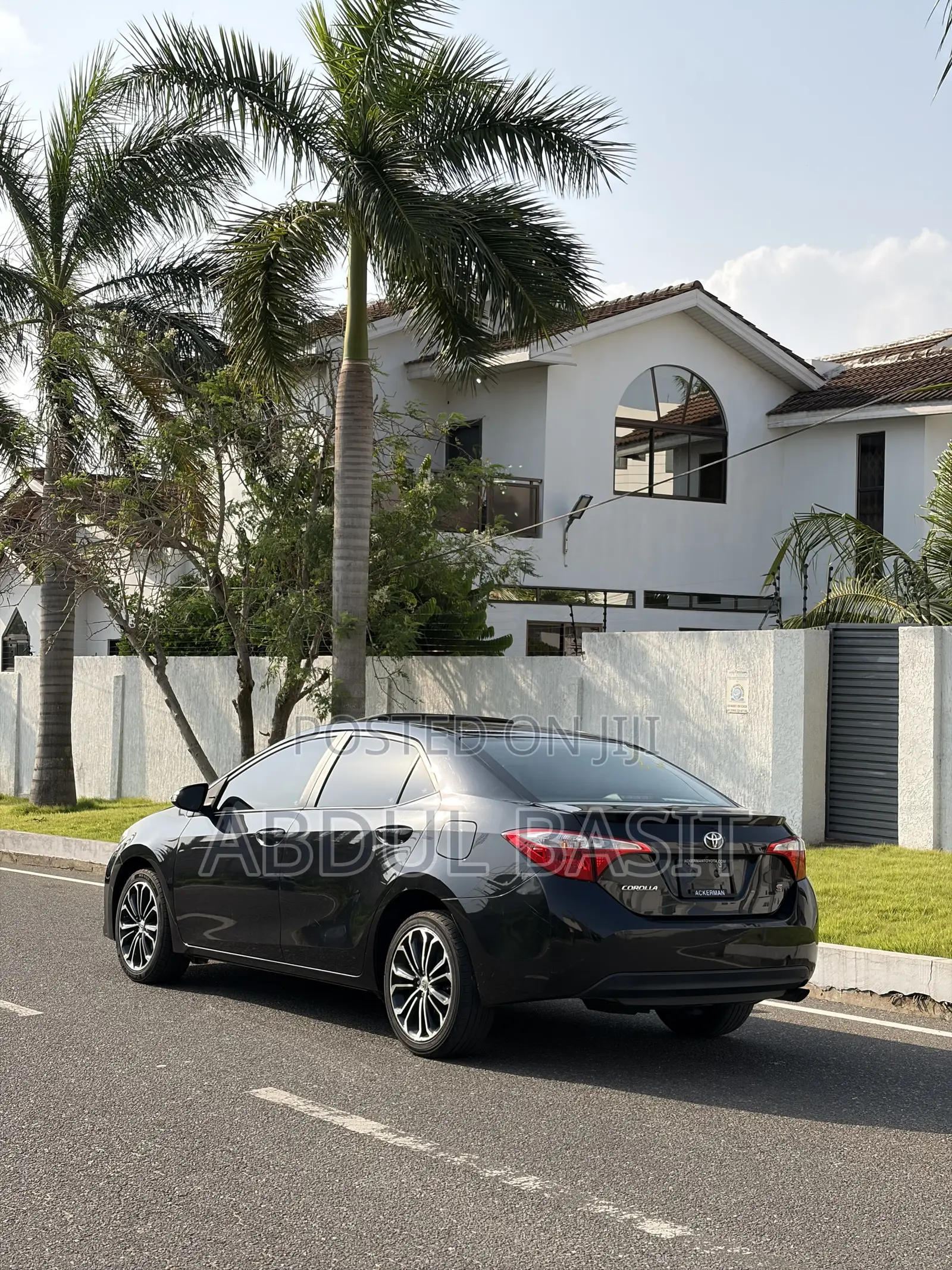 Toyota Corolla S 4dr Sedan (1.8L 4cyl CVT) 2015 Black