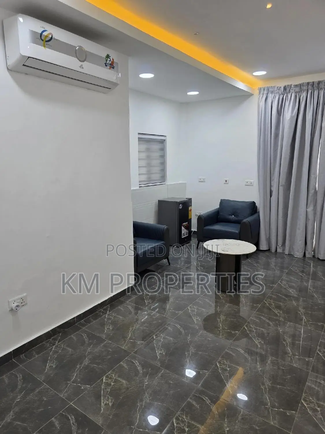 Furnished 1bed in Dzorwulu (Airbnb)