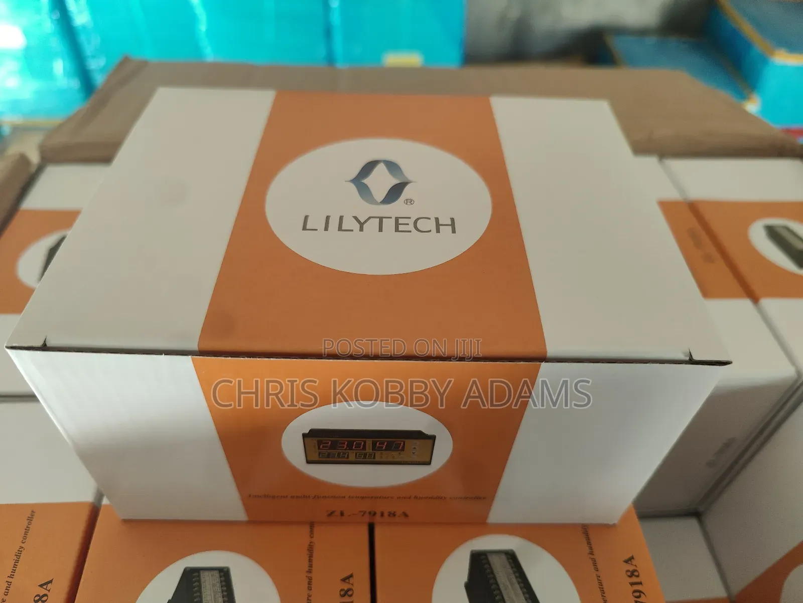 Temperature and Humidity Controller Xm-18