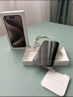 Apple iPhone 15 Pro Max 256 GB