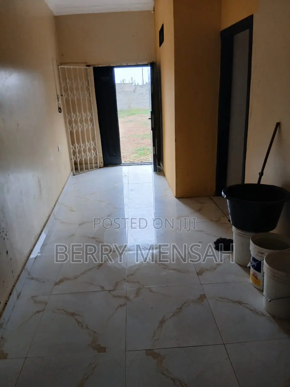 Studio Apartment in Lashibi for rent