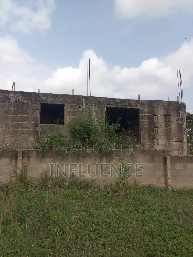 4bdrm House in Kasoa, East Legon for sale