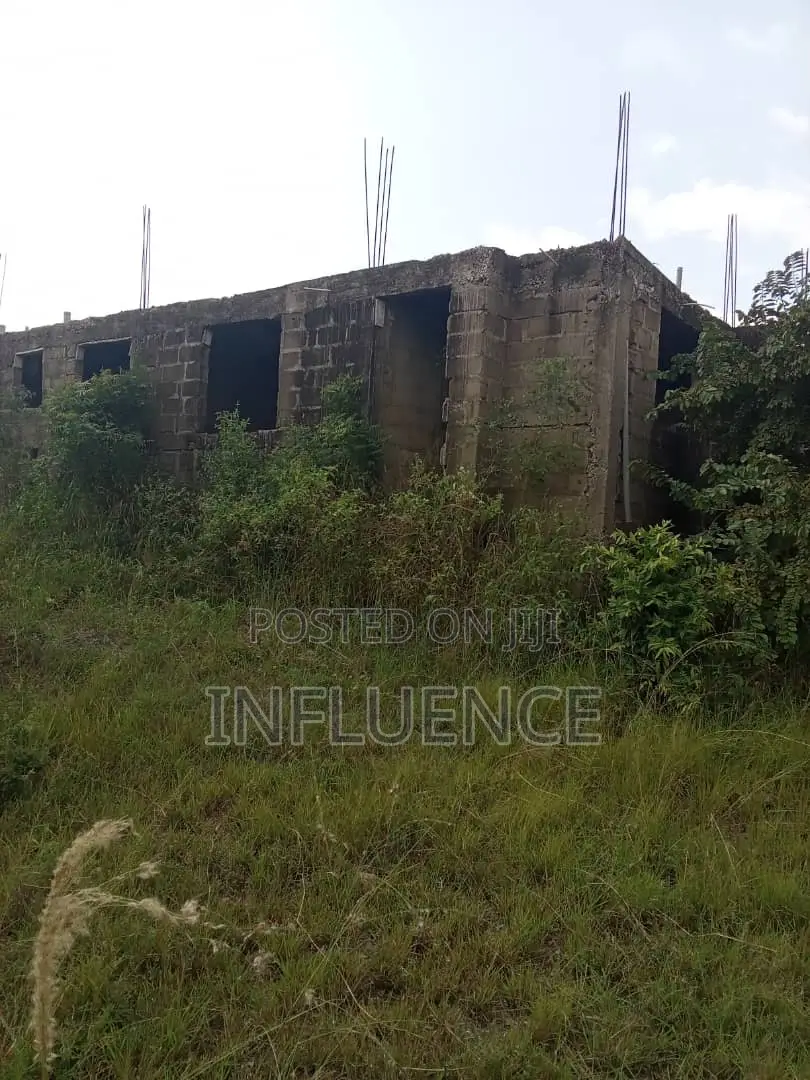 4bdrm House in Kasoa, East Legon for sale