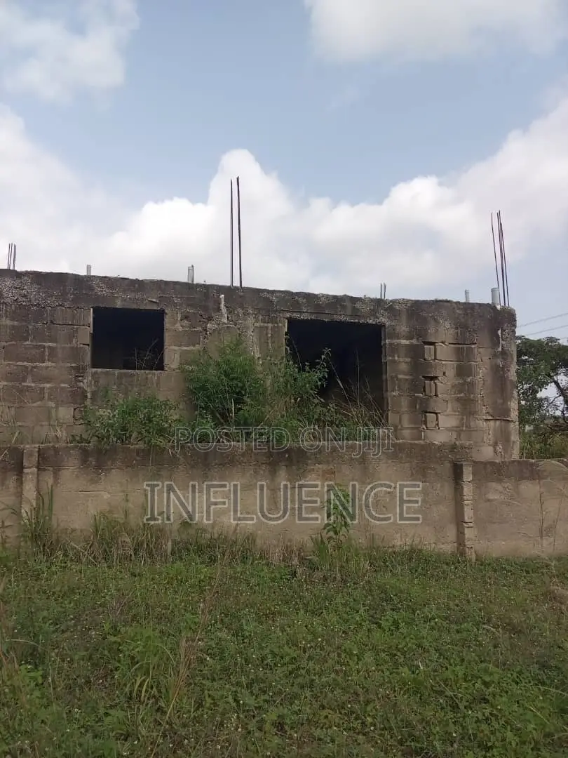 4bdrm House in Kasoa, East Legon for sale