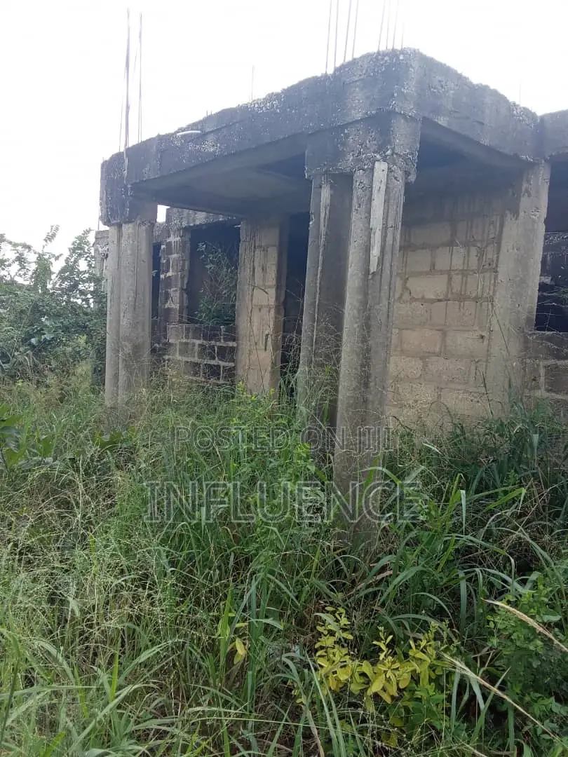 4bdrm House in Kasoa, East Legon for sale