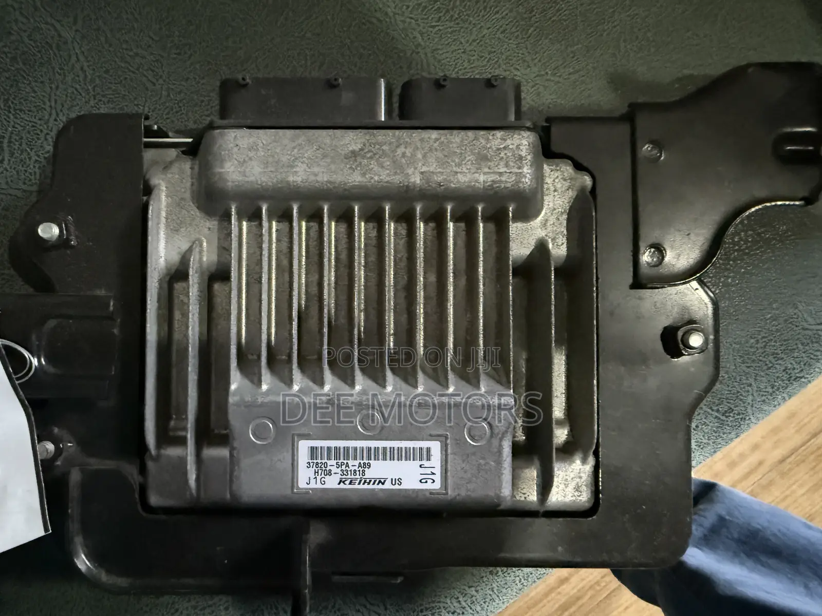 2017-2020 Honda CRV Control Board