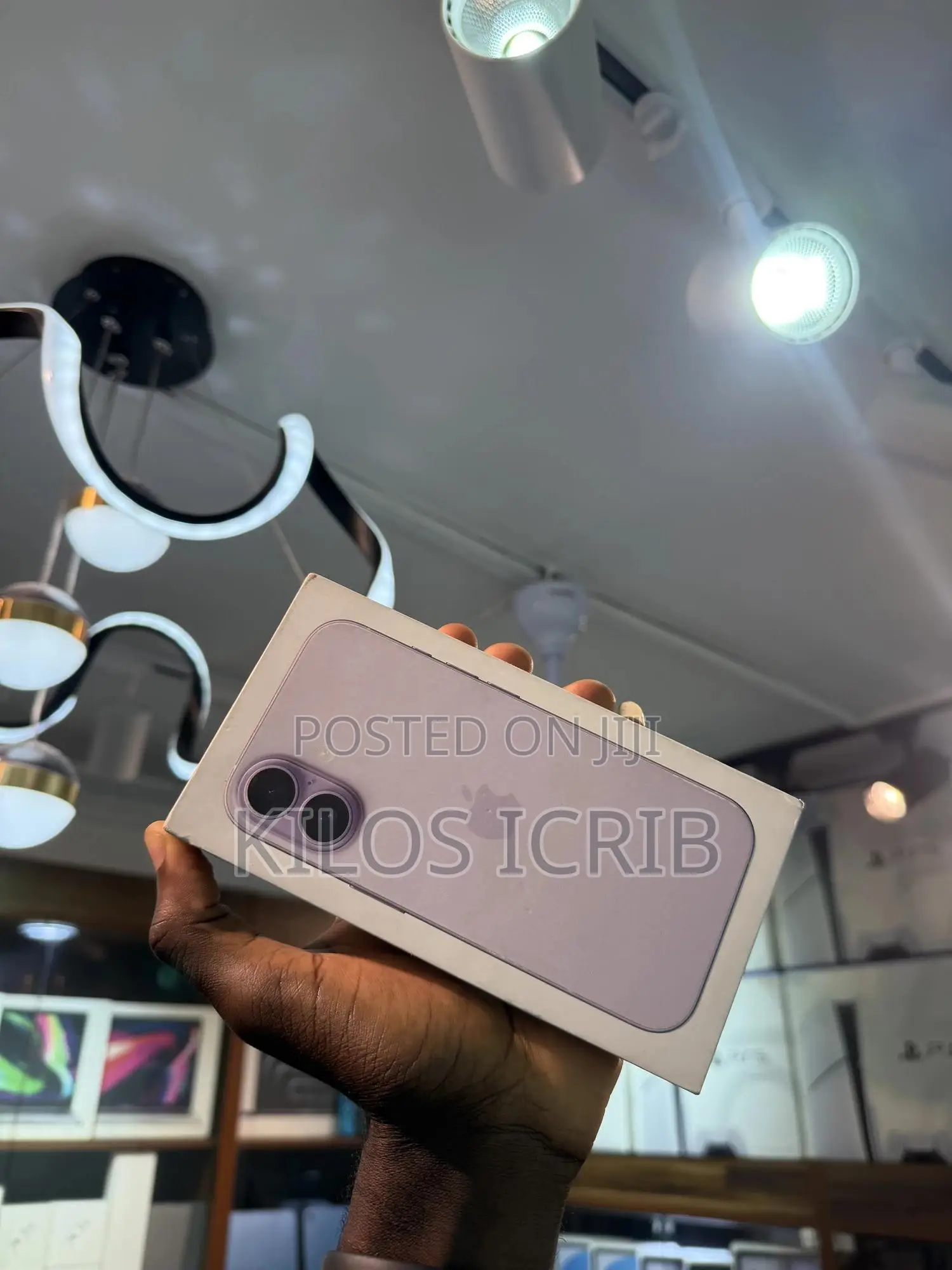 New Apple iPhone 17 256 GB Purple