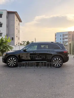 Mercedes-Benz GLB-Class GLB 250 4MATIC 2021 Black