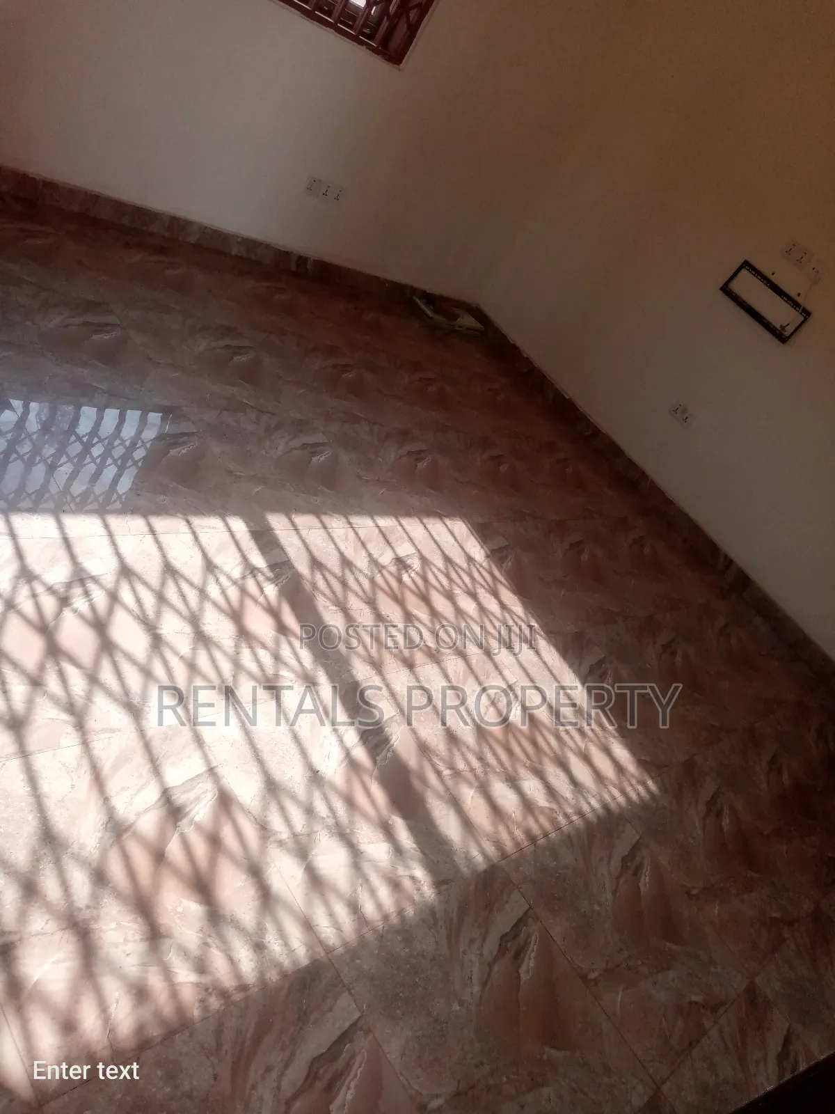 2bdrm Block of Flats in Frafraha for rent