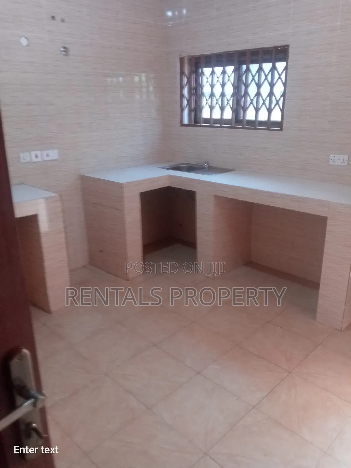 2bdrm Block of Flats in Frafraha for rent